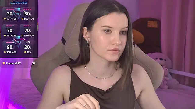 AgataWillis Adlı Modelin Canlı XXX Sohbeti