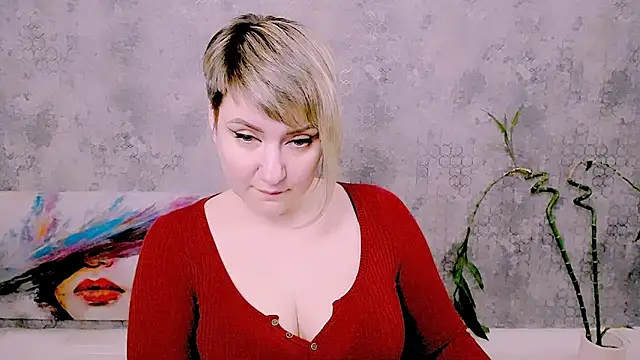 Djullia 라이브 XXX 채팅