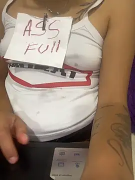 Whore_Disgusting_Dirty's Live XXX Chat