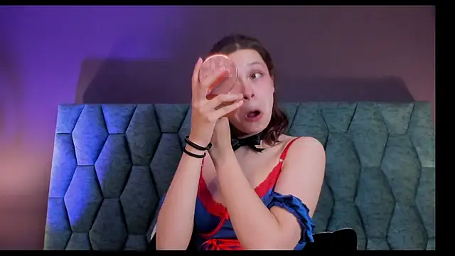 sophie_blaake Obrolan Langsung XXX