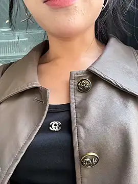 kara-tt Adlı Modelin Canlı XXX Sohbeti