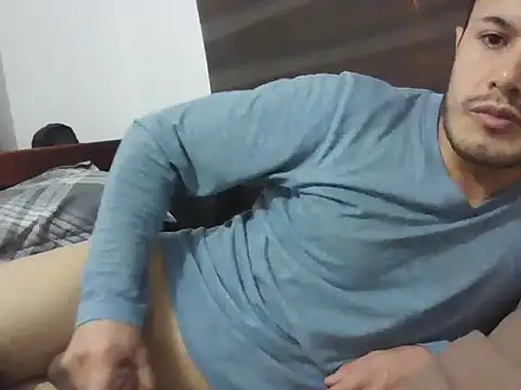 Вебкам-шоу hola_andy