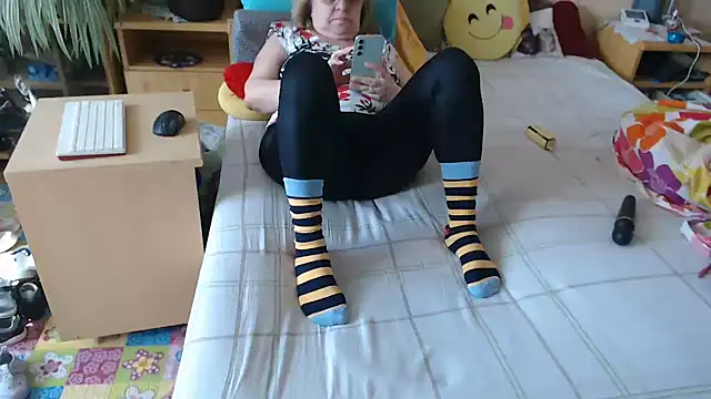 Dorina live XXX chat