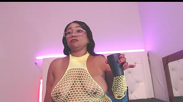 yhazan_blake88 ওয়েবক্যাম শো