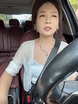 Chat XXX en directo de Lola666999