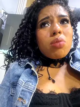 julietajackson_1: онлайн-секс-чат