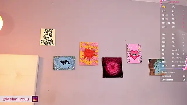 Chat XXX ao vivo de Melaniaa_Roussee