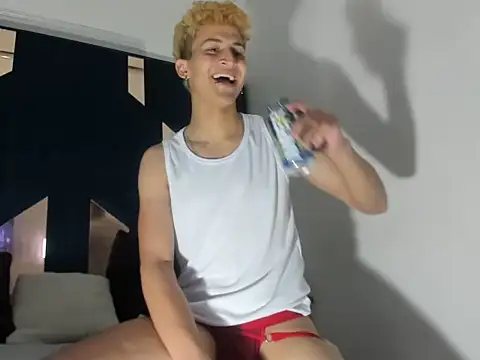 Pokazy przed kamerką – Ian_Savage