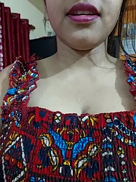 Sharvari-Wagh 现场XXX聊天