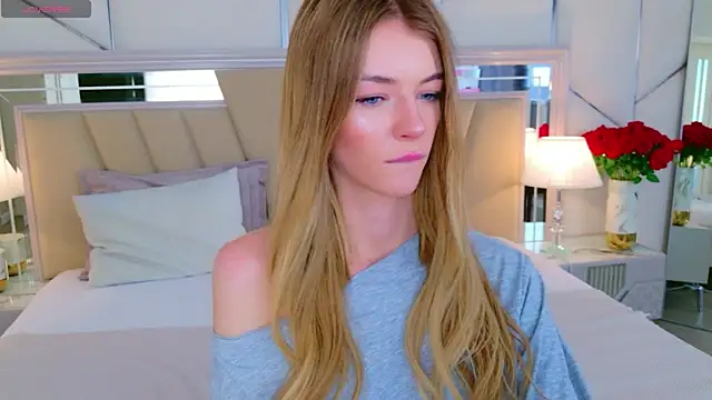 XXX chat uživo modela MeganMour