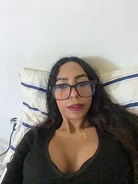 Midnightcatt live XXX chat