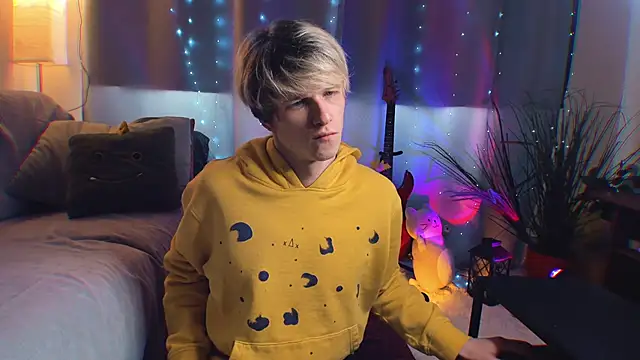 Show modela Breston_Sweet na web-kameri