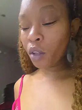 Chatroom XXX en direct de tokyobelle