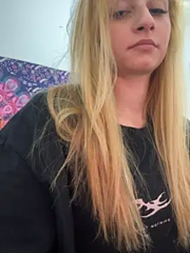 Show de webcam de bellastormi_