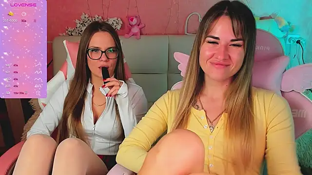 hotty_girls_here Pertunjukan Webcam