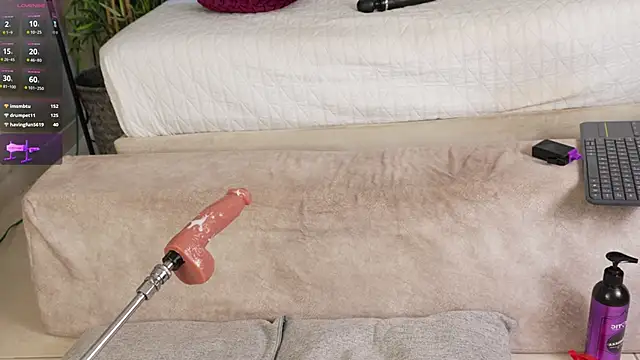 Chat XXX en directo de mia_lacy_