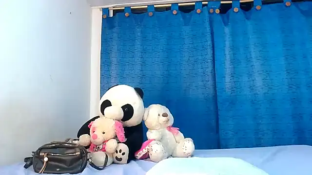 Lufe_Black: διαδικτυακό σόου στην κάμερα