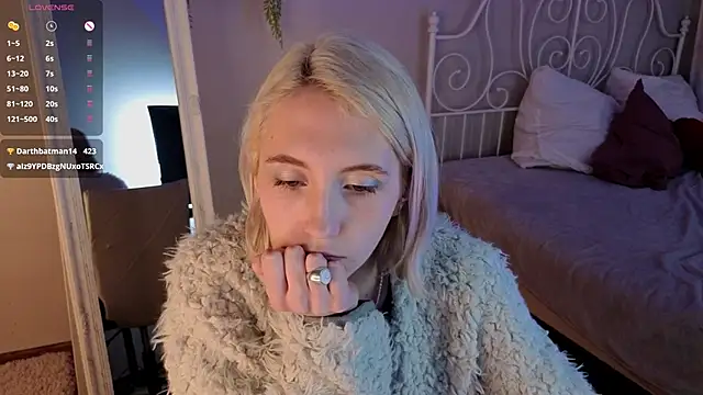 Czat XXX na żywo – Elen_Moore