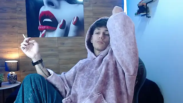 AmethystShadow17n Webbikameraesitys