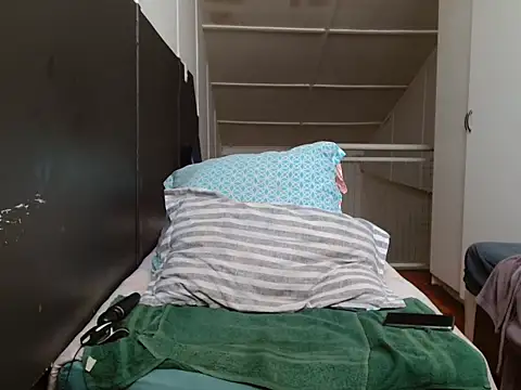 BustieMandy – Naživo XXX chat