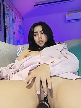 Sara-215 Chat XXX in diretta