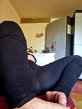 Love_Tina_Forever Adlı Modelin Canlı XXX Sohbeti