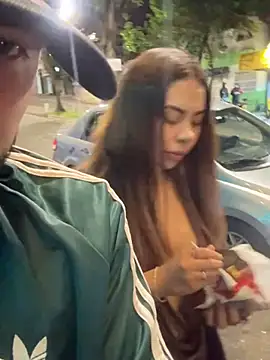 lindaandtony's Webcam Show