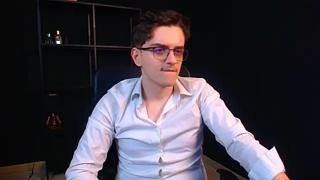 Chat XXX Live FelixStarkk