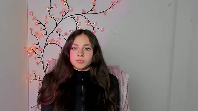 XXX chat uživo modela KissMeJulia