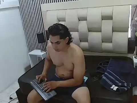 Alex_Wolft 网络视讯表演