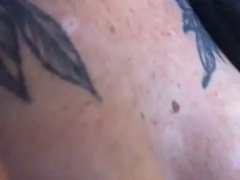 bornsinfull Adlı Modelin Web Kamerası Şovu