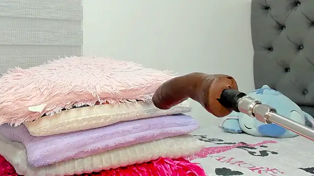 Elizabeth_18_ Adlı Modelin Canlı XXX Sohbeti