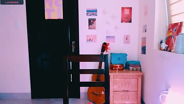 Cosmo_Riri Chat XXX in diretta