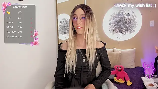 Yaki_Tai élő XXX-chatje