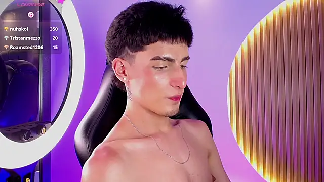 عرض كام MateoMitchell