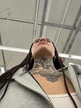 KishaMur: απευθείας συνομιλία ΧΧΧ