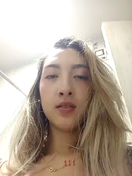 Laurenn_Sweet webkamerás műsora