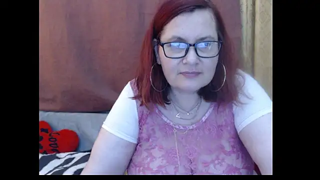 دردشة PlayfullMature الجنسية المباشرة