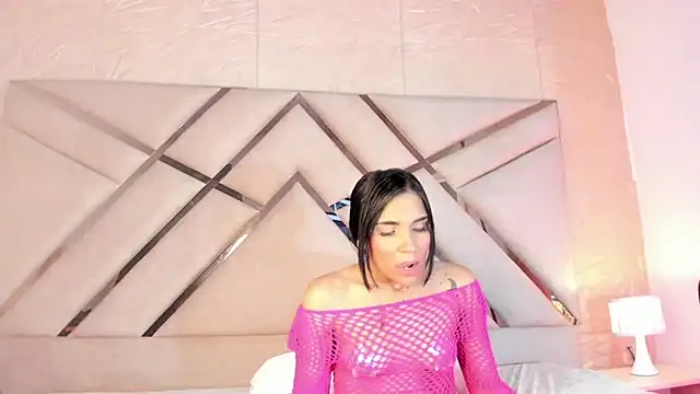 sophie_pariss' Live XXX Chat