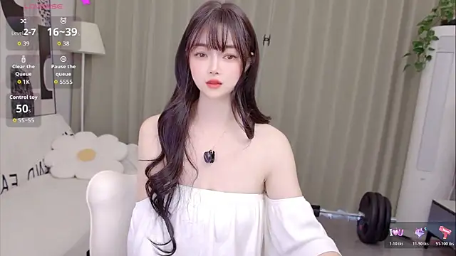 Živý XXX chat uikyy1