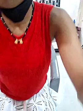 Marathi_Sayali: διαδικτυακό σόου στην κάμερα