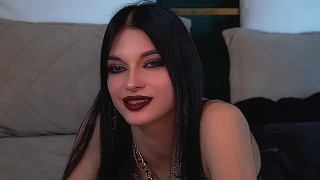 BeverlyMost élő XXX-chatje