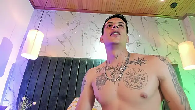 Dustin_Sonne élő XXX-chatje