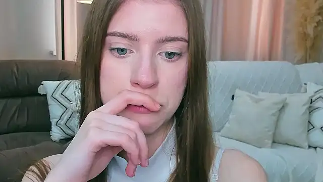 Erica_Kiss: απευθείας συνομιλία ΧΧΧ