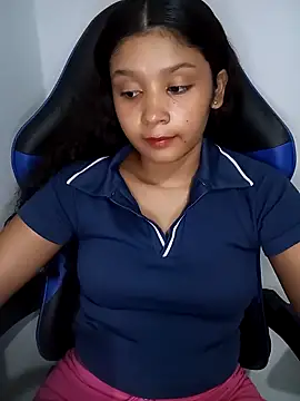 heleny901's Live XXX Chat