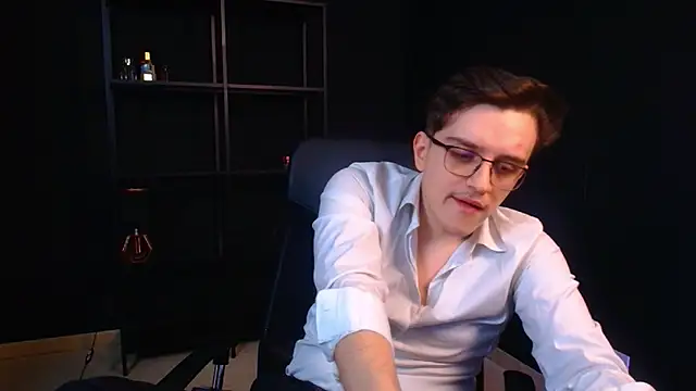 FelixStarkk: онлайн-секс-чат