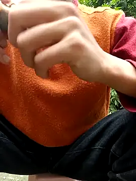 Chat +18 de Hoa-tuylip ao vivo