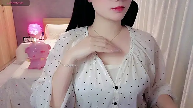 دردشة JENNIE-16 الجنسية المباشرة