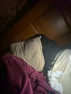 Chat +18 de Mac_ThunderCock ao vivo