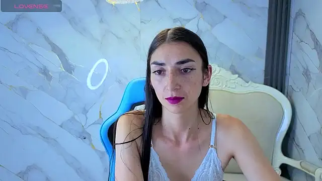 Maily_a_ Live XXX-Chat